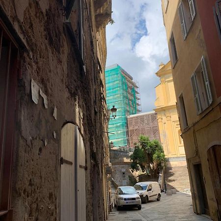 Maison Colonnes 4 Personnes Bastia  Ngoại thất bức ảnh